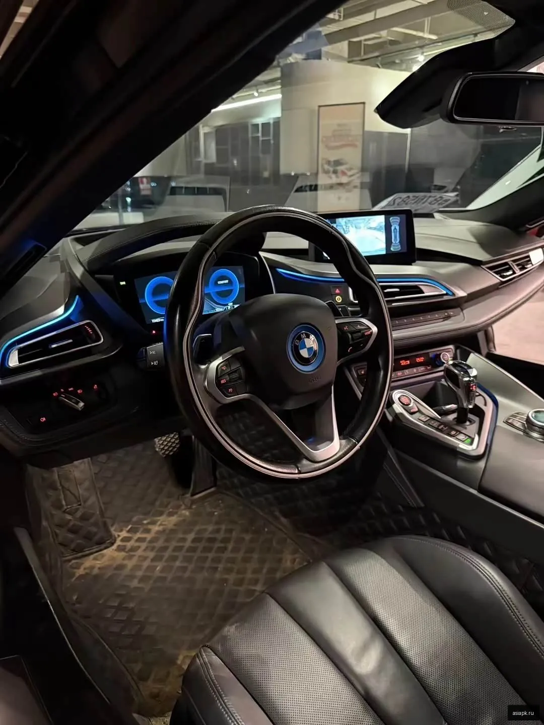 BMW i8 6
