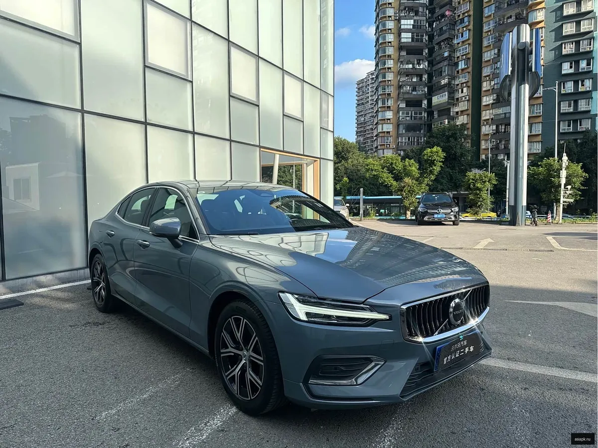 Volvo S60 3