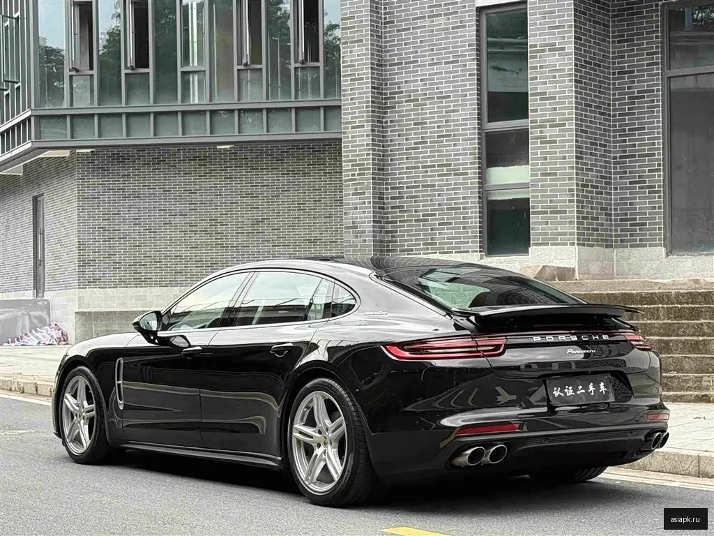 Porsche Panamera 3