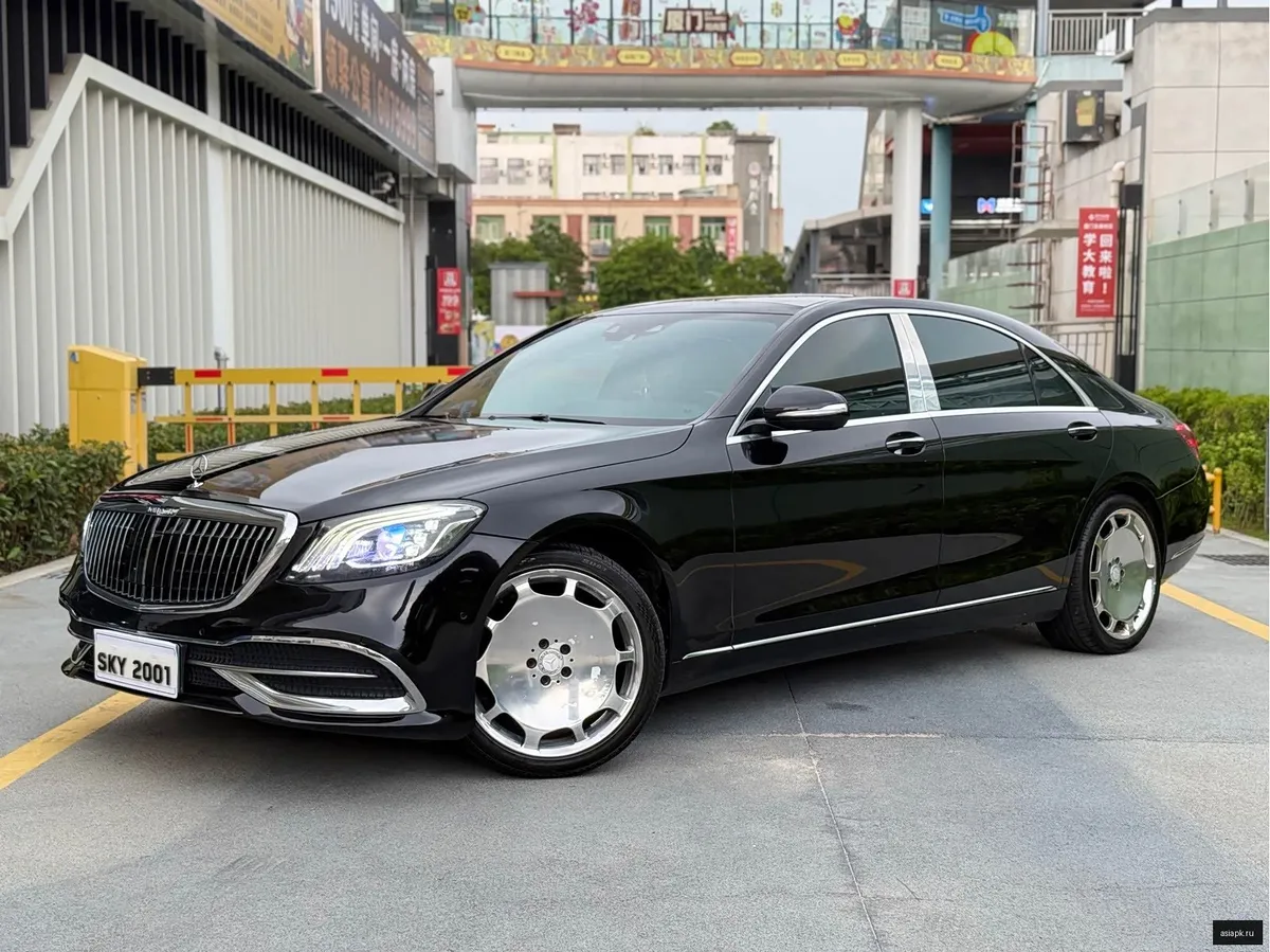 Mercedes-Benz S-Class 3