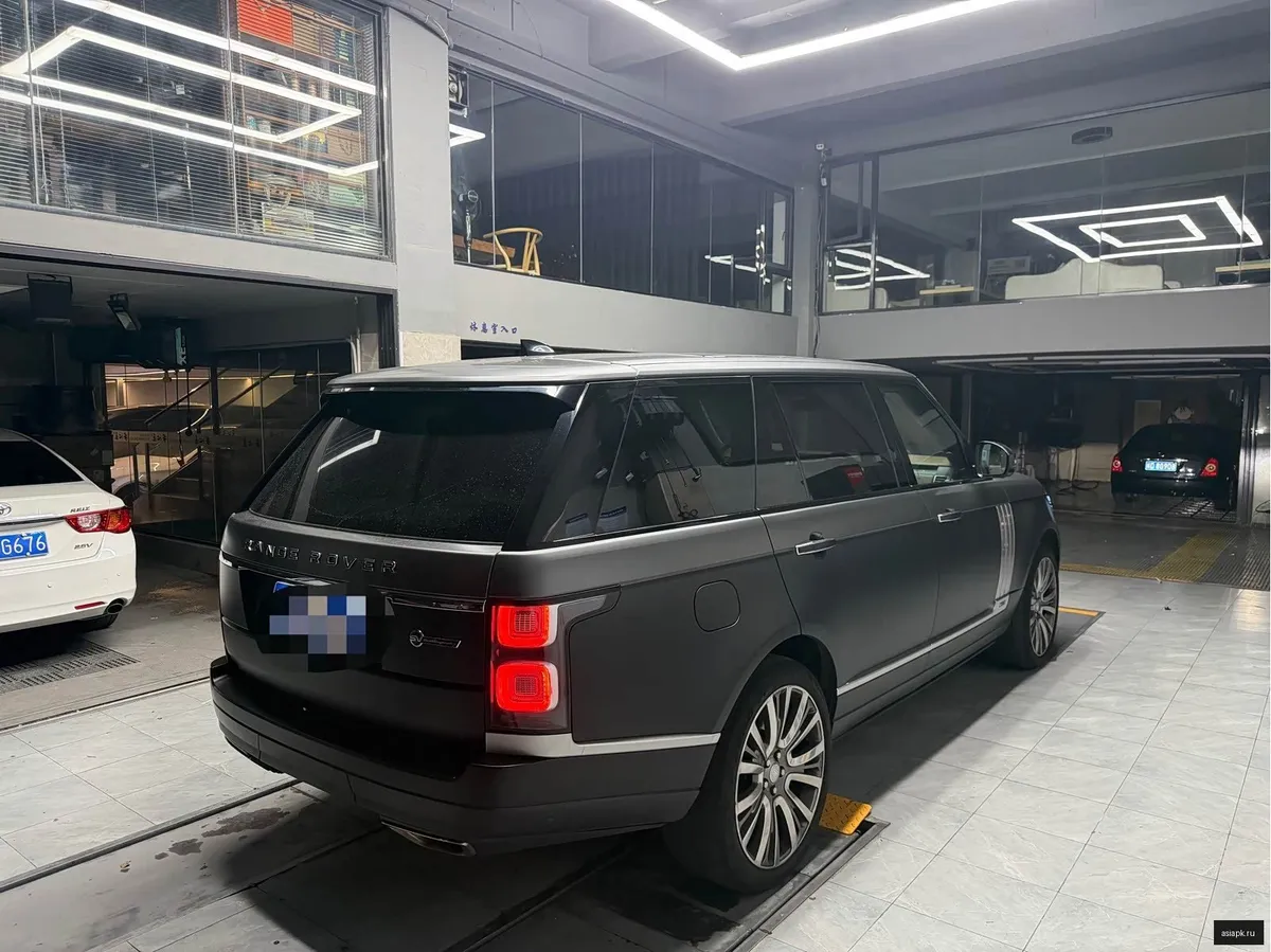 Land Rover Range Rover 4