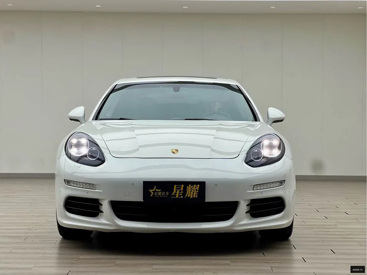 Porsche Panamera 3