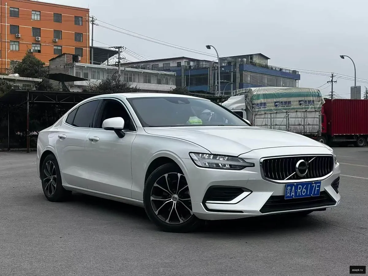 Volvo S60 3