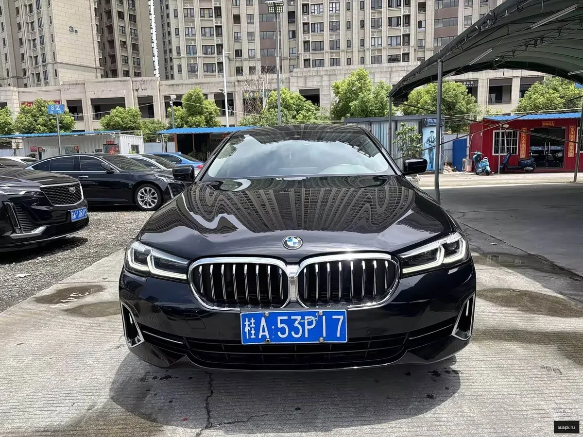 BMW 5-Series 2