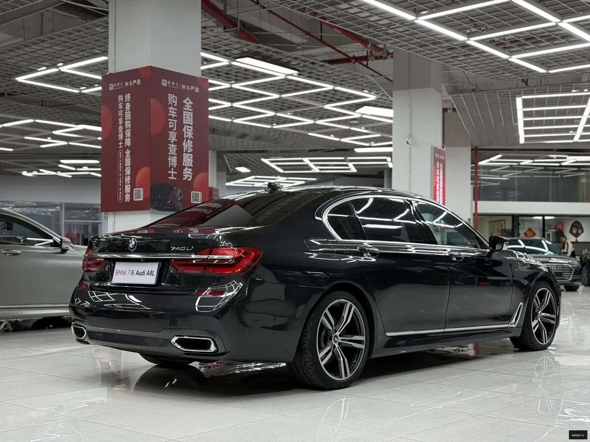 BMW 7-Series 6