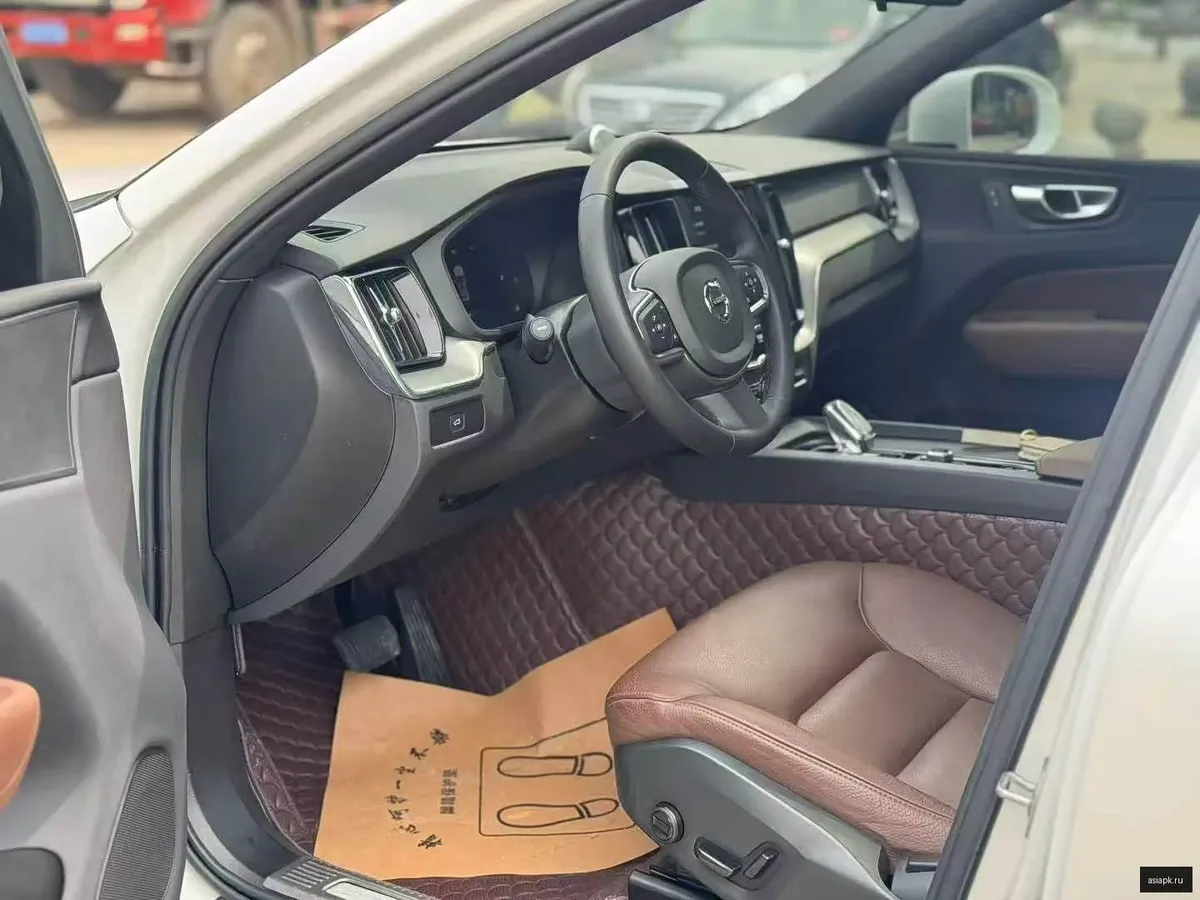 Volvo XC60 3