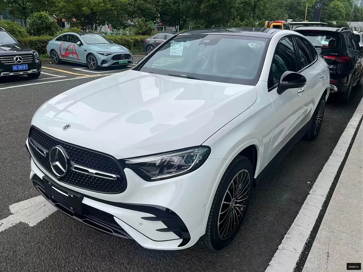 Mercedes-Benz GLC Coupe 2