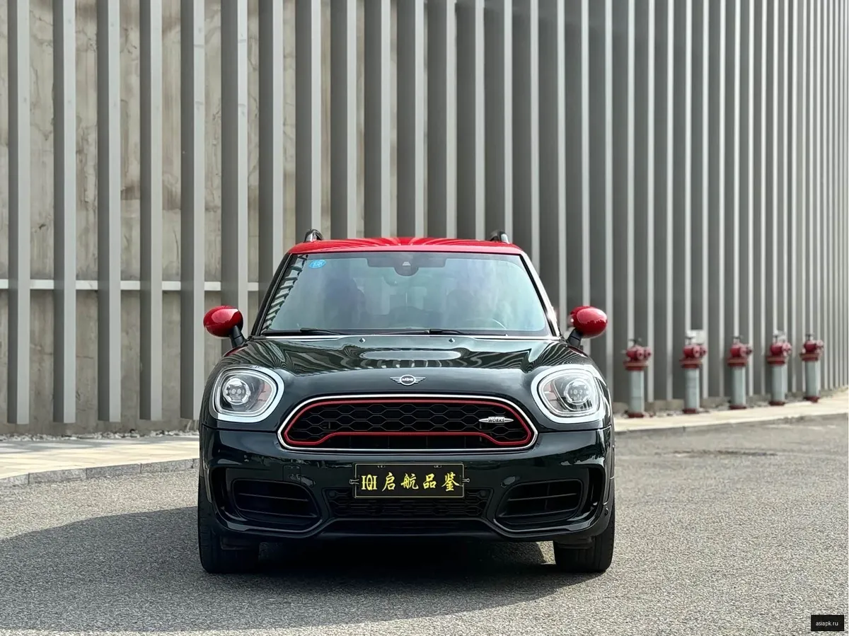 MINI Hatch 2