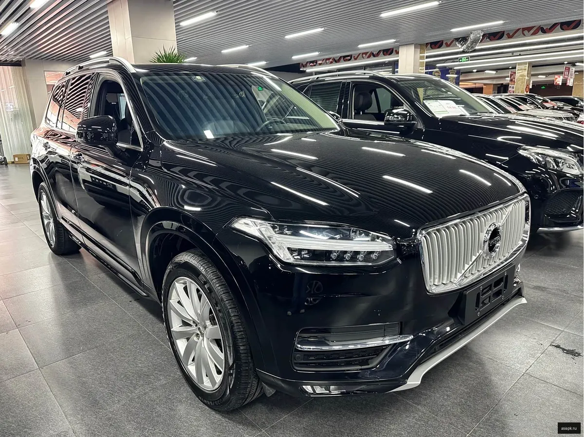 Volvo XC90 2