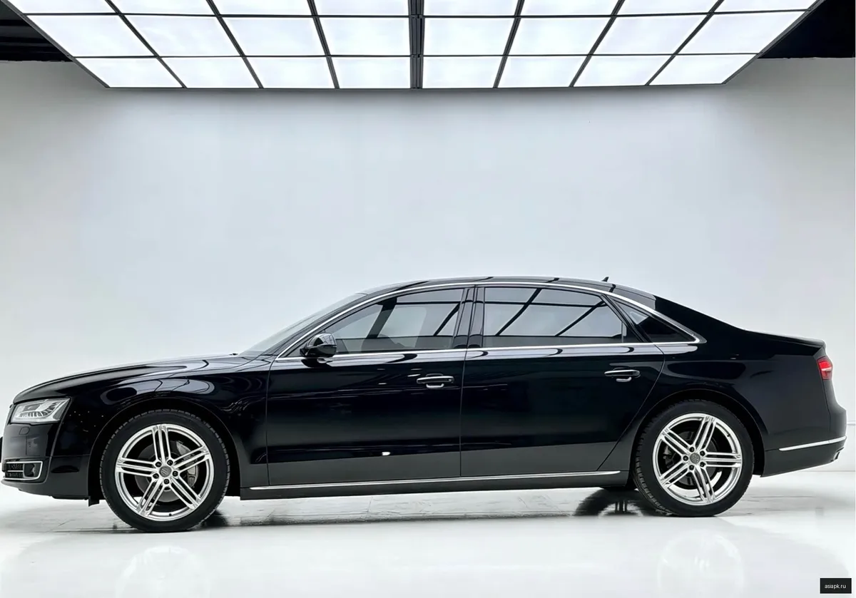 Audi A8 3