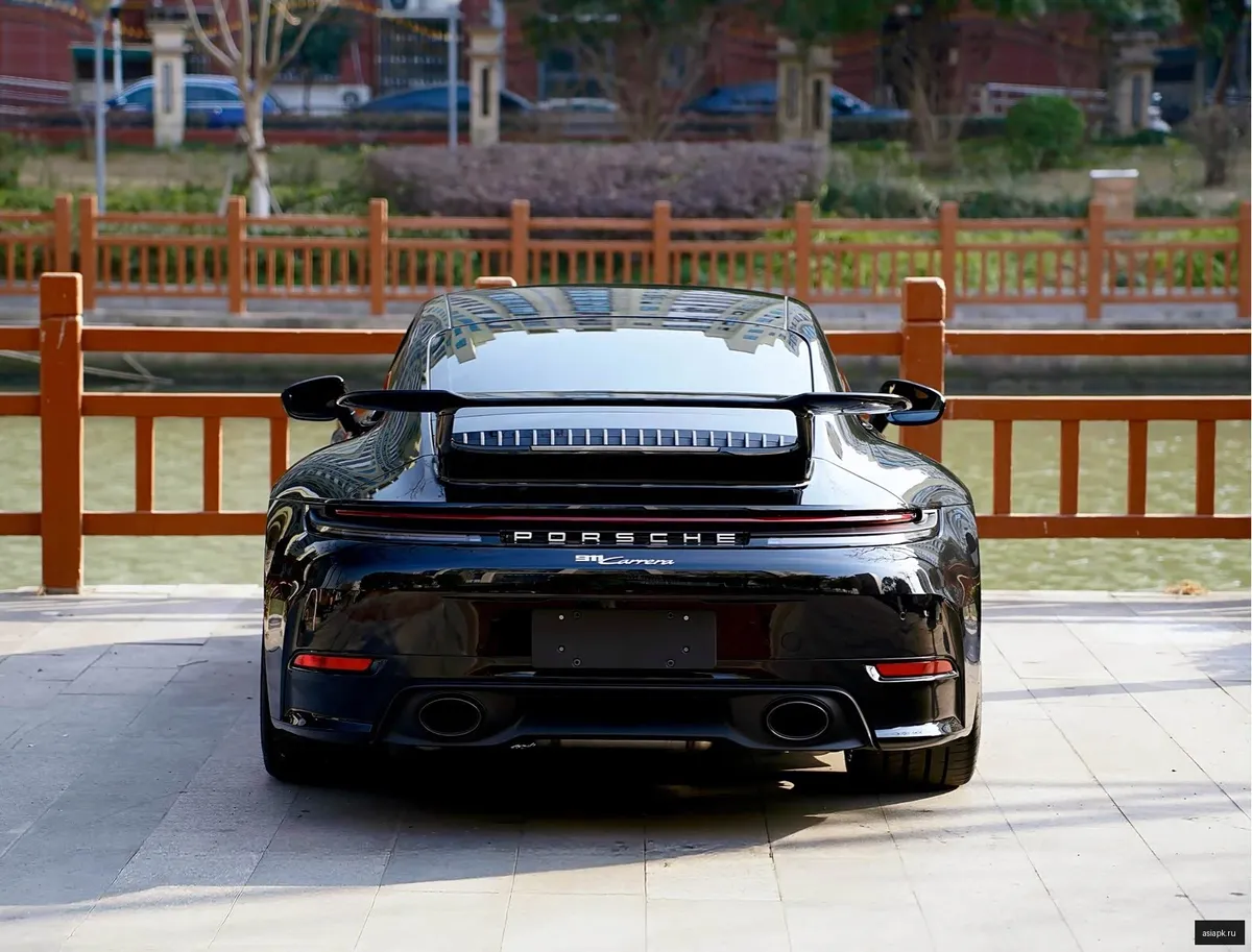 Porsche 911 6