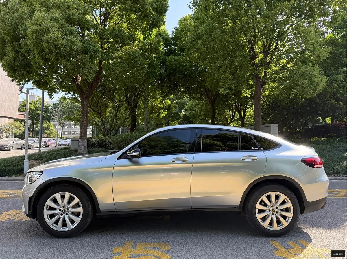 Mercedes-Benz GLC Coupe 2