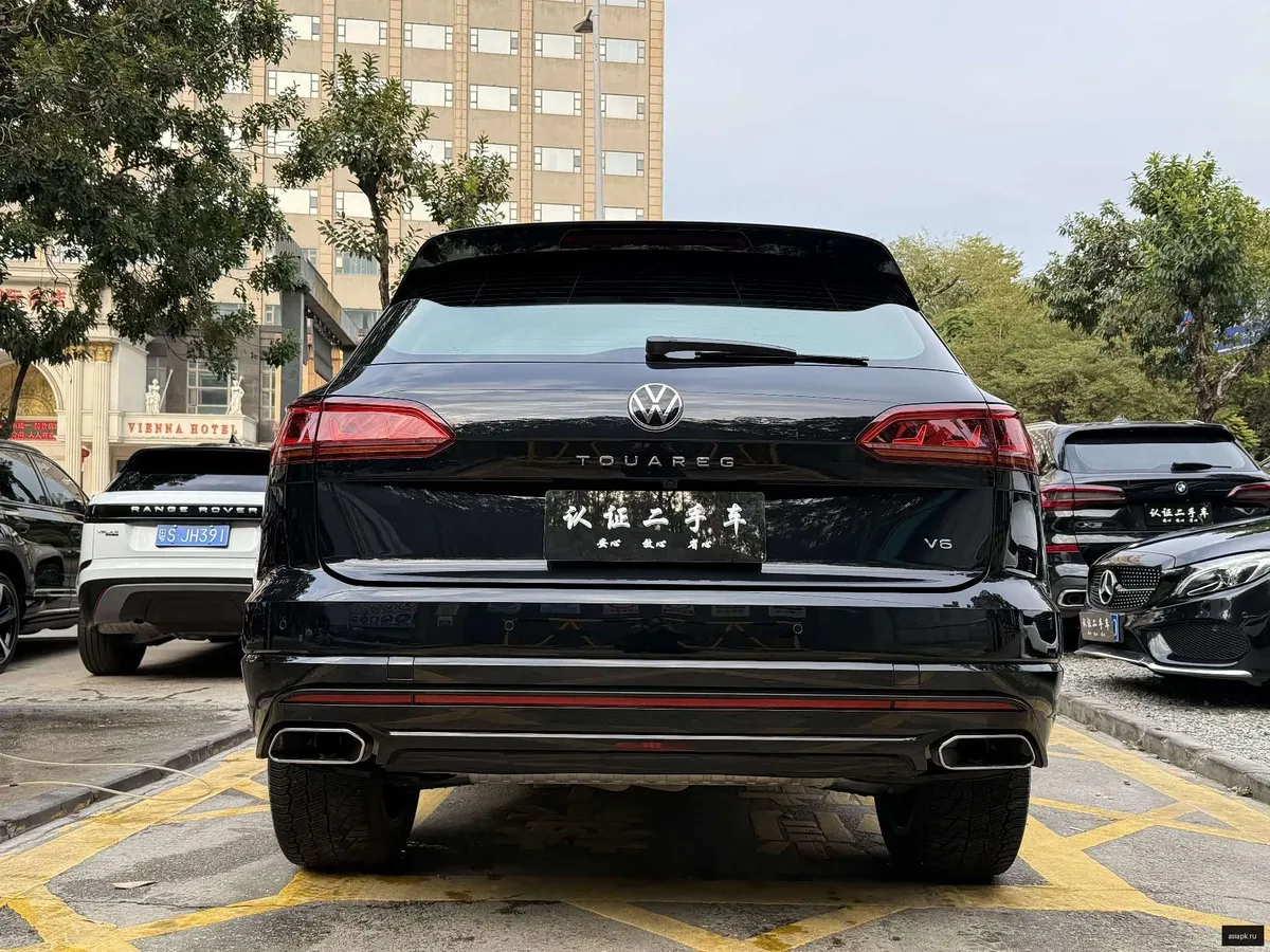 Volkswagen Touareg 5