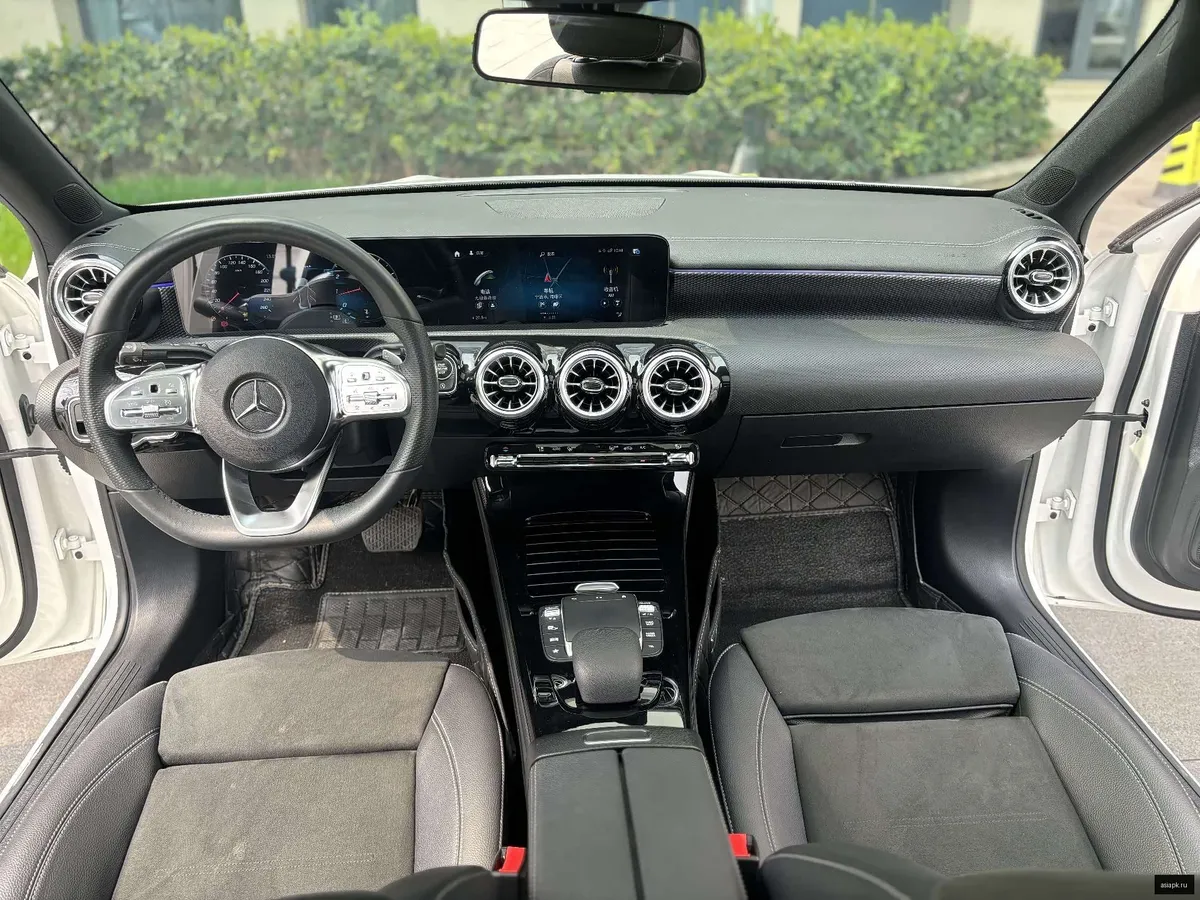 Mercedes-Benz A-Class 5