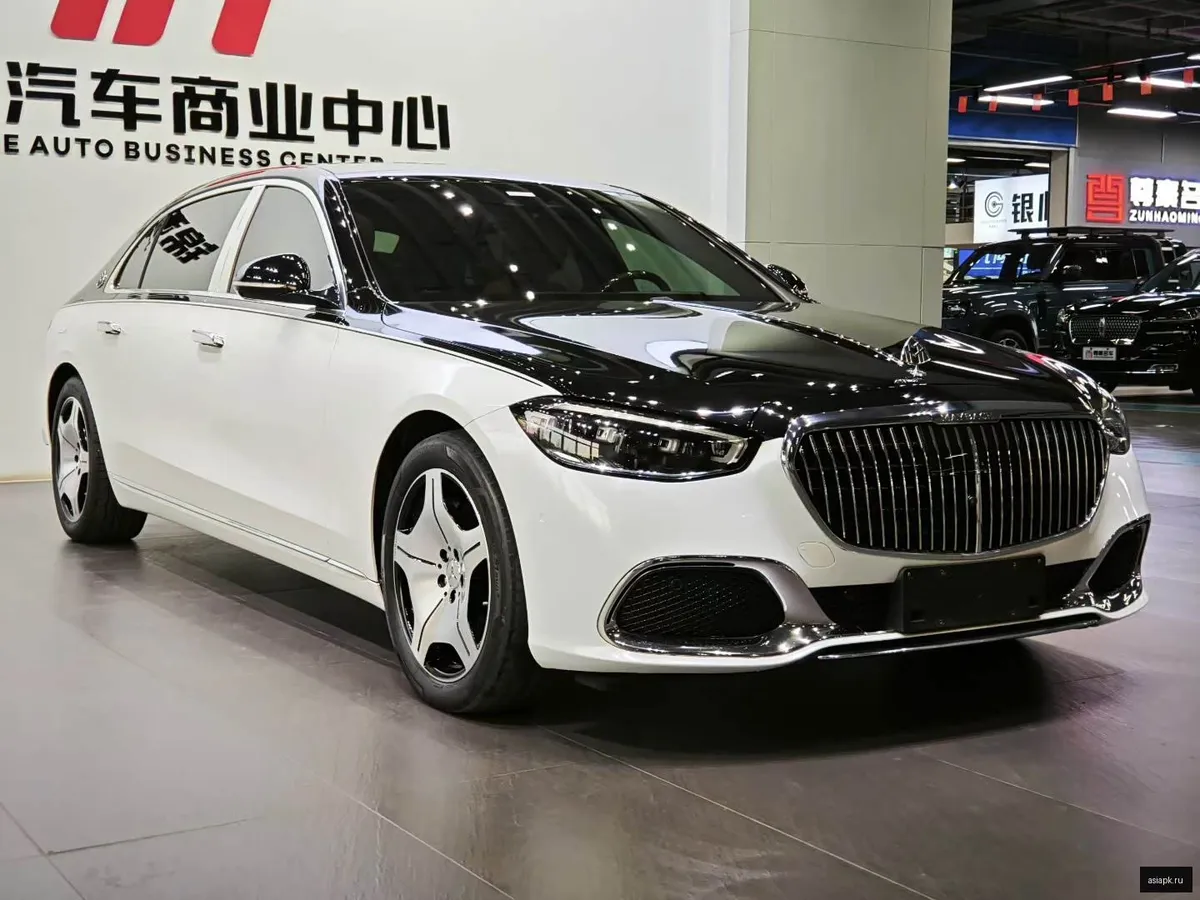 Mercedes-Benz S-Class 3