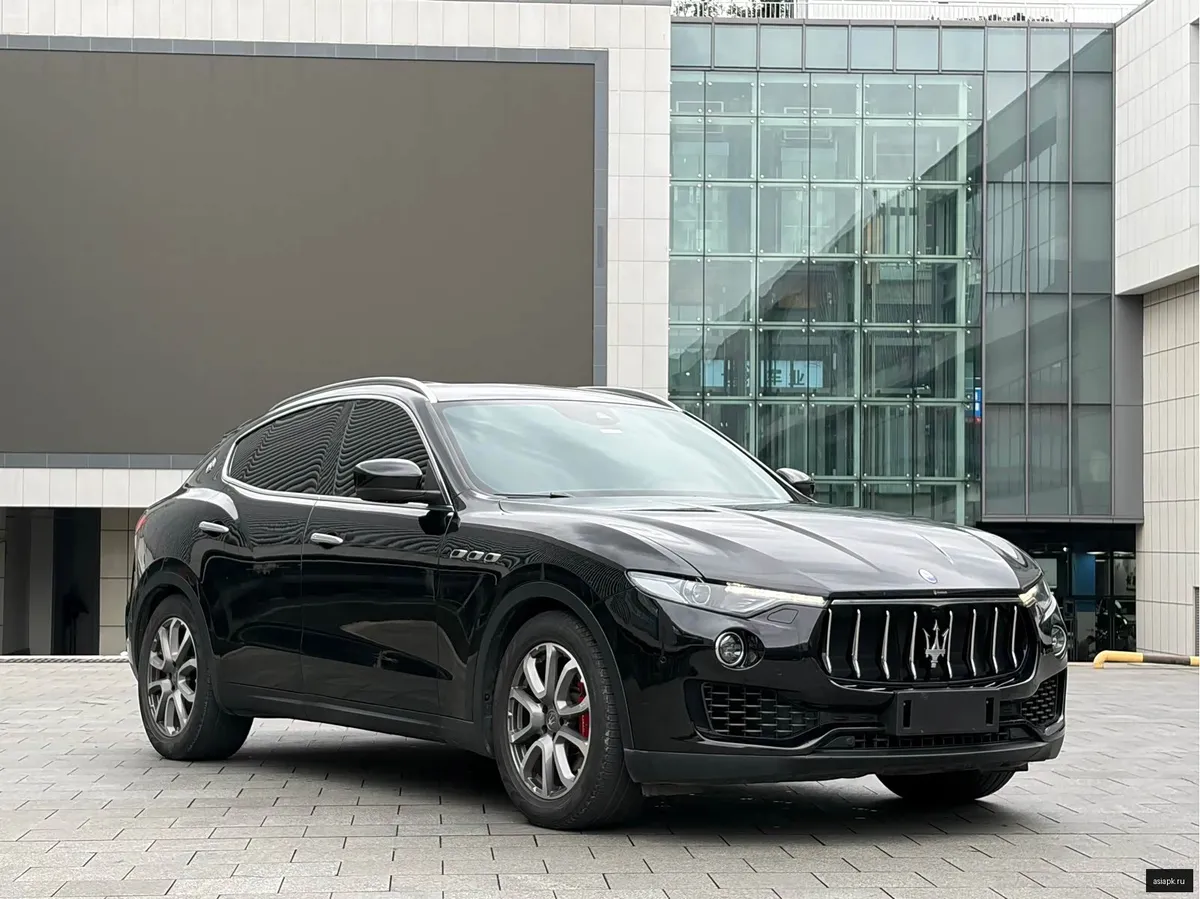 Maserati Levante 3