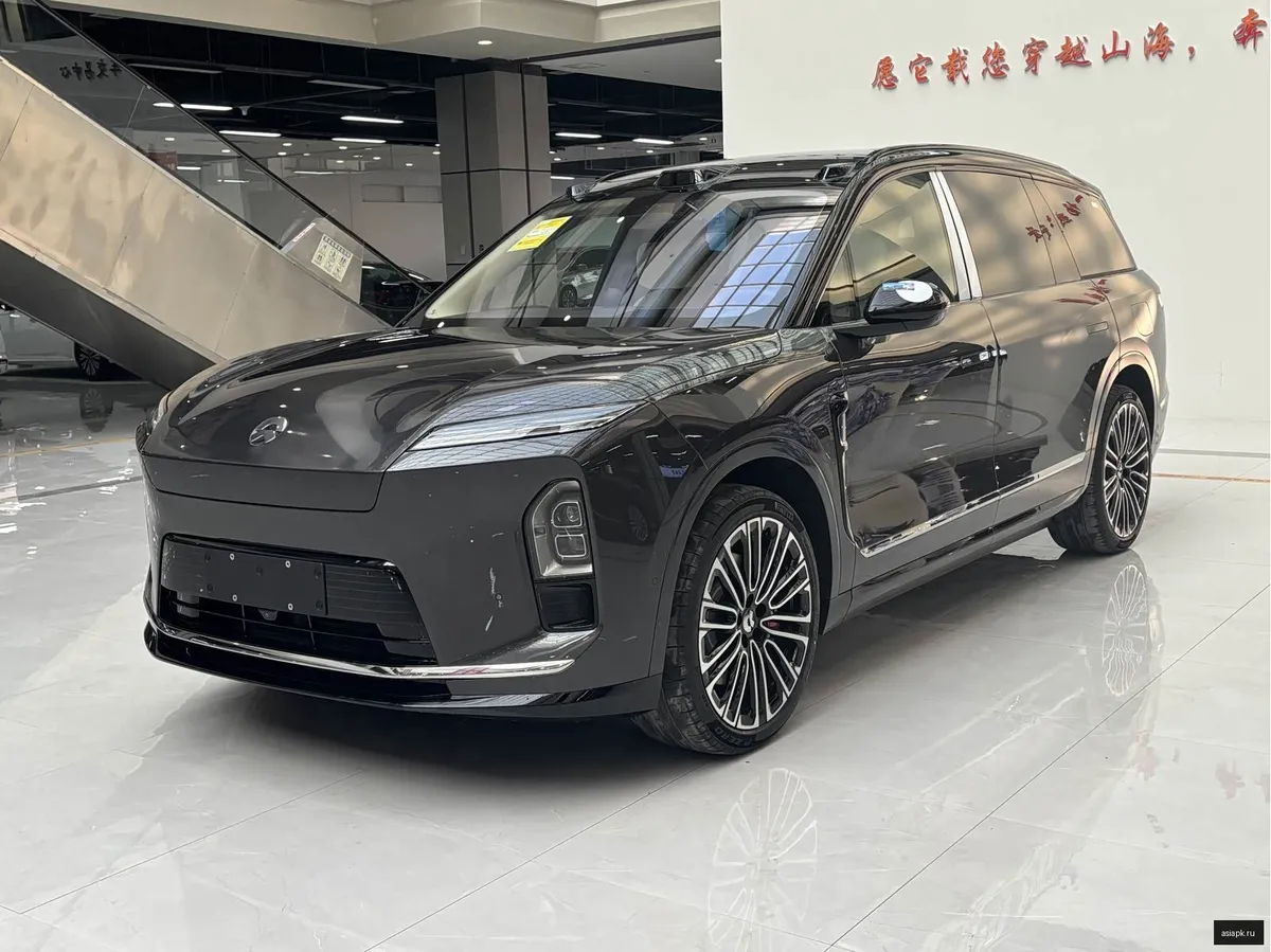 nio ES8