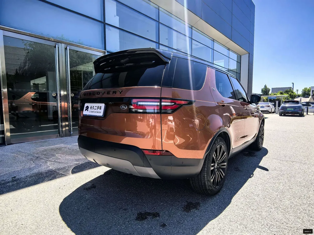 Land Rover Discovery 4