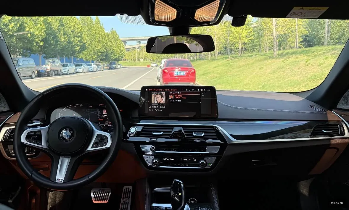 BMW 5-Series 5