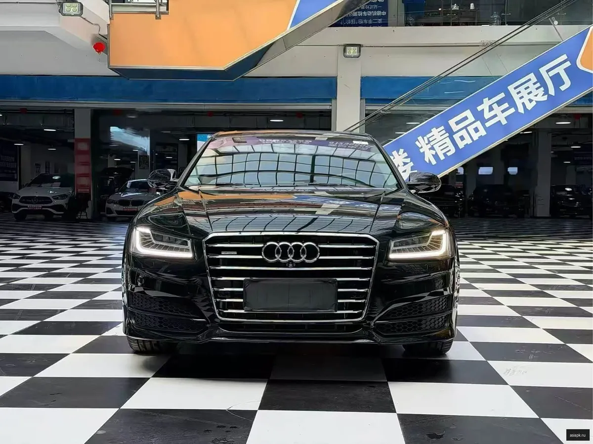 Audi A8 2