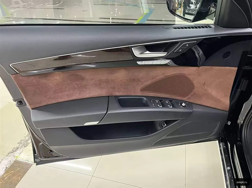 Audi A8 5