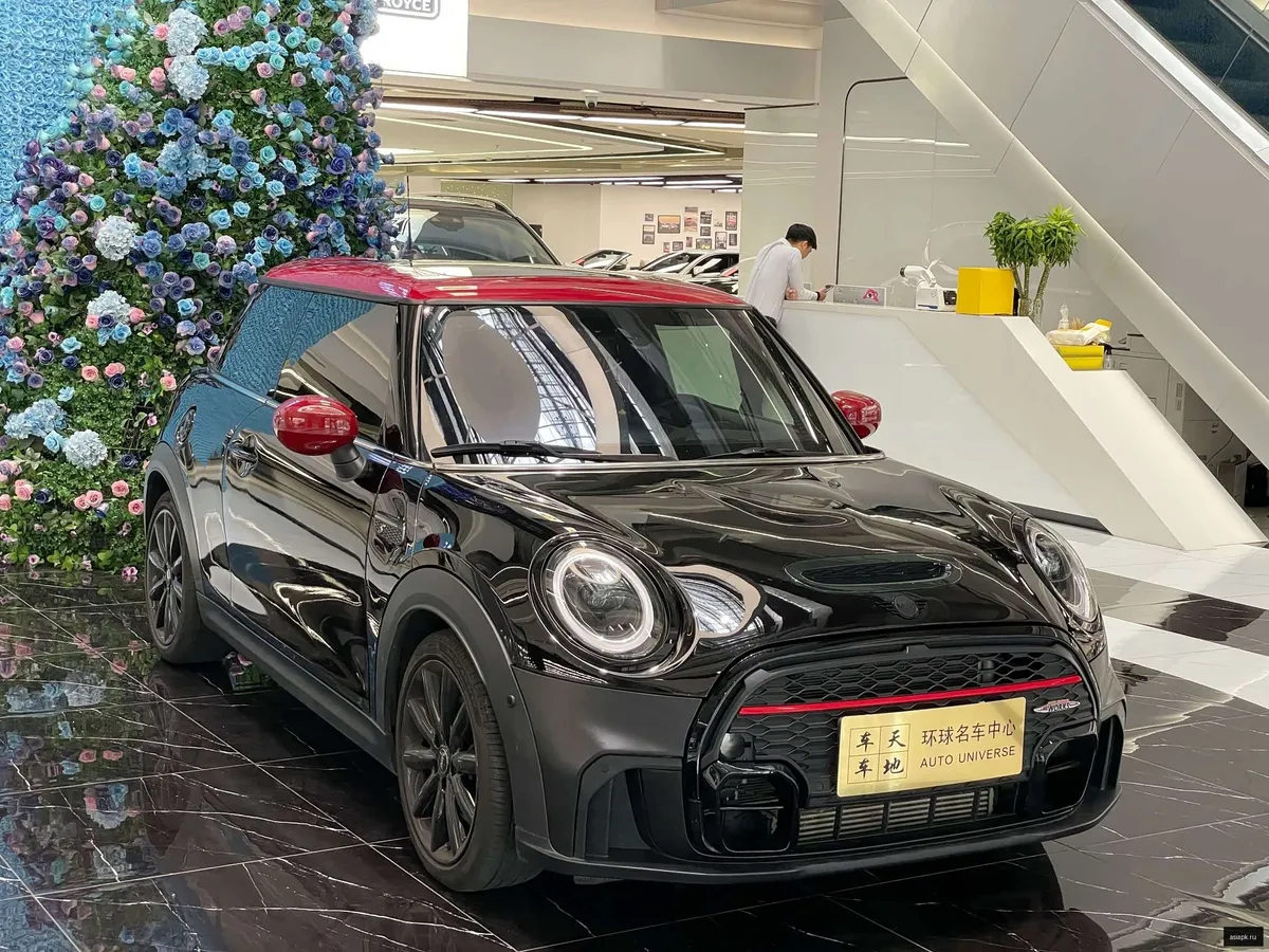 MINI Hatch 3