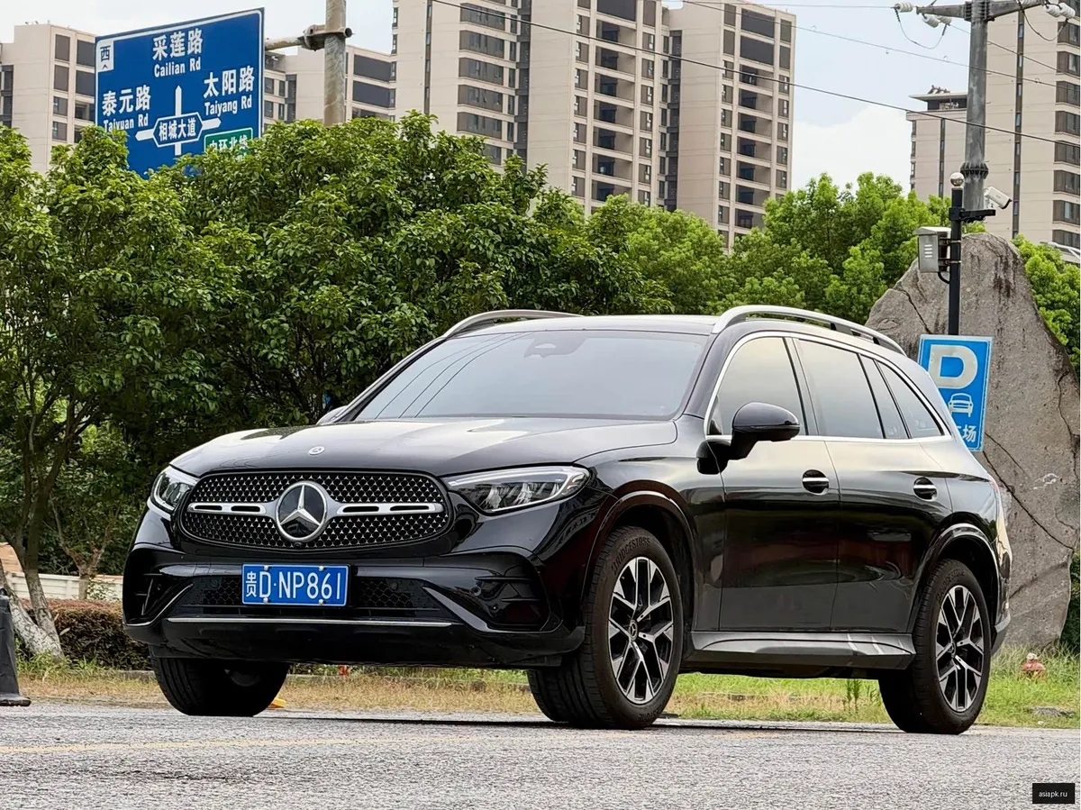 Mercedes-Benz GLC-Class AMG 2