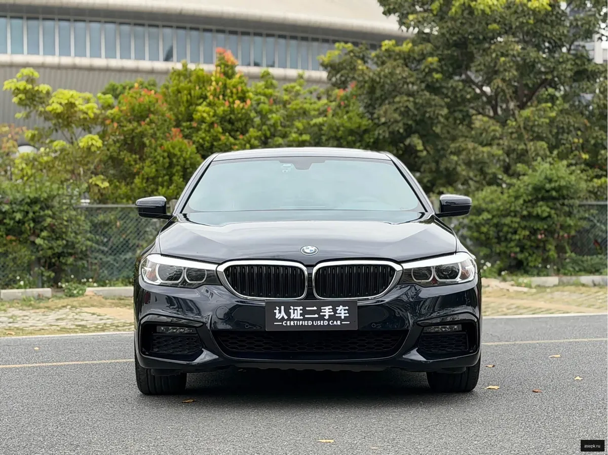 BMW 5-Series 2