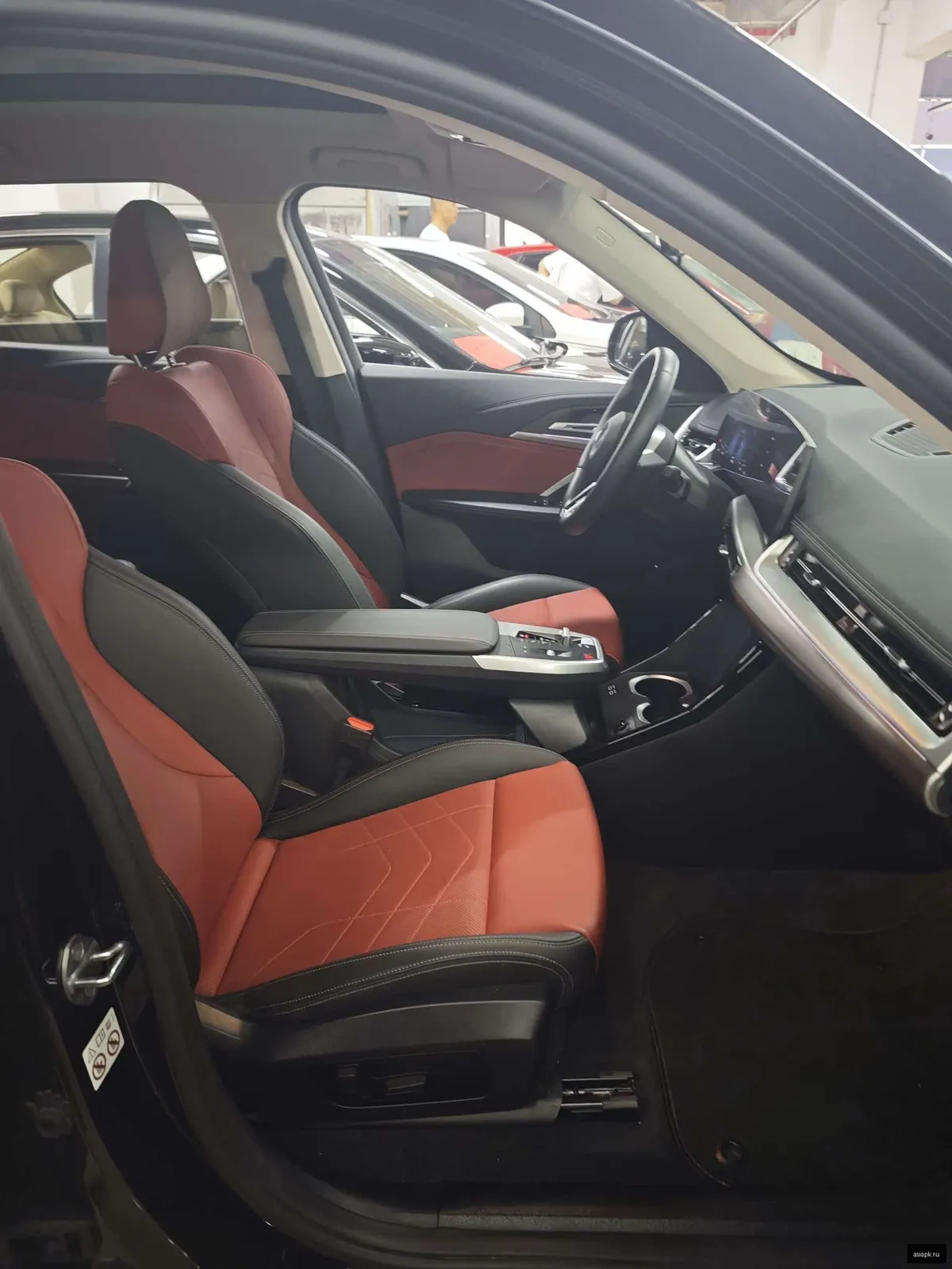 BMW iX1 4