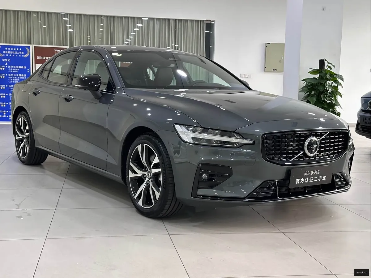 Volvo S60 3