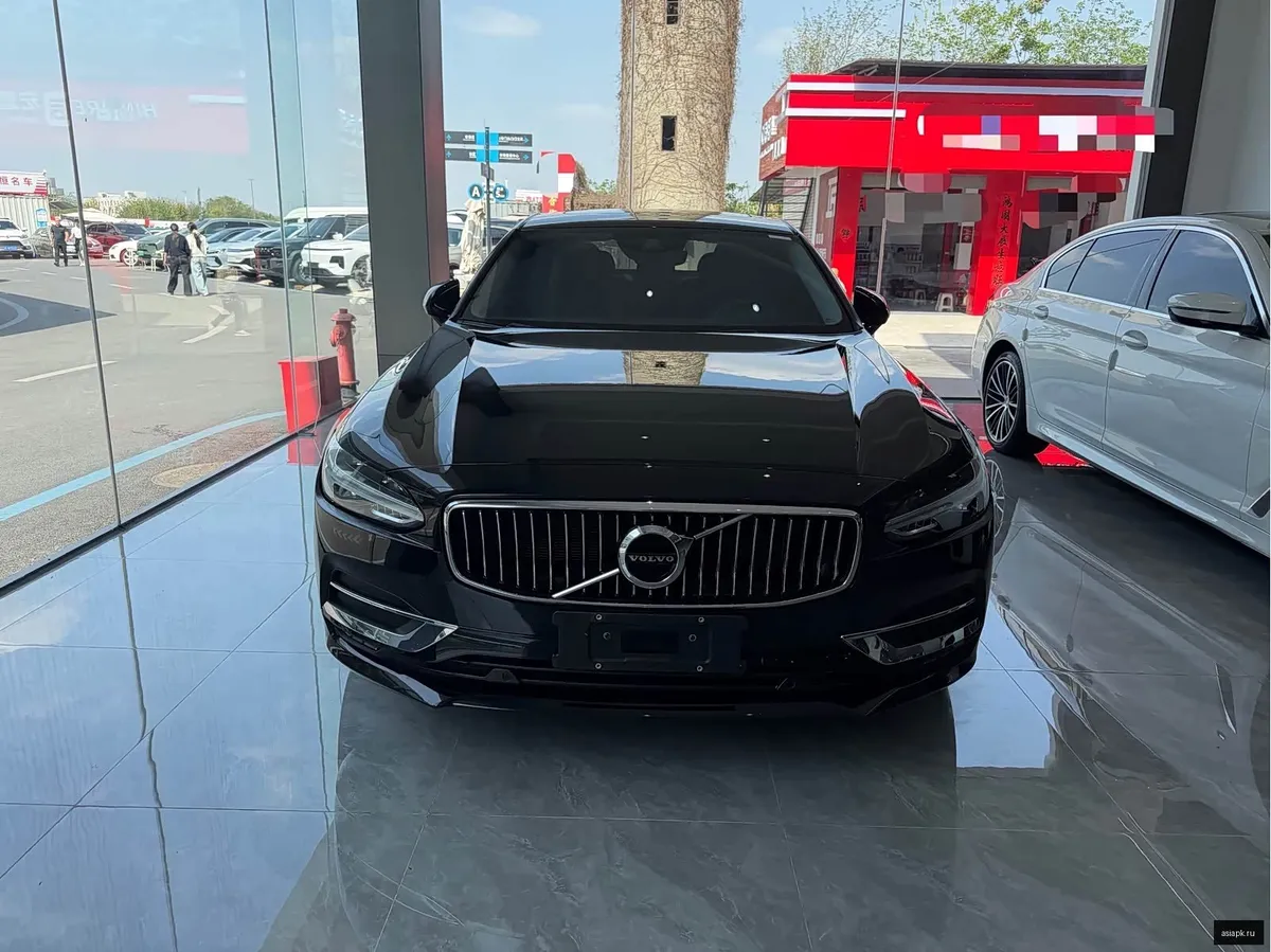 Volvo S90 2