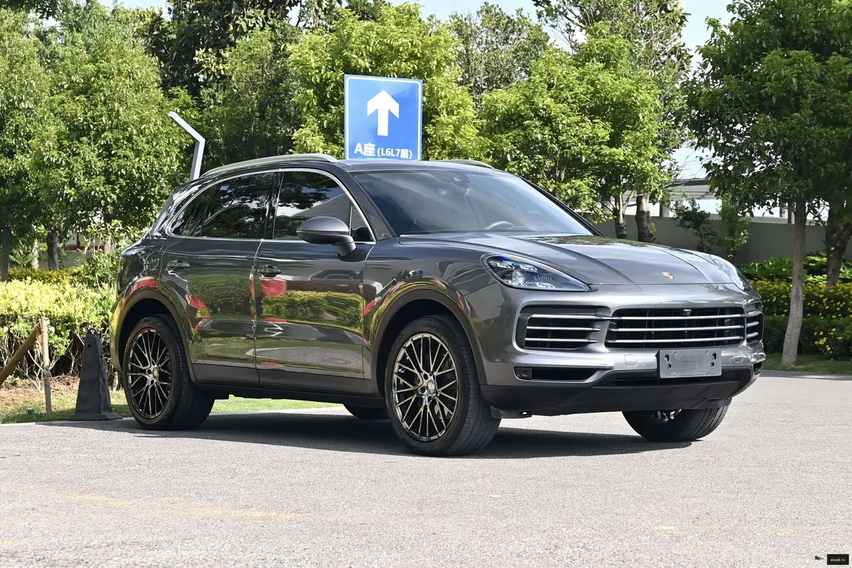 Porsche Cayenne 3