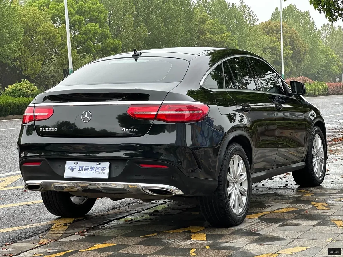 Mercedes-Benz GLE Coupe 4