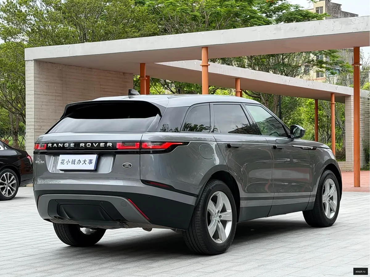 Land Rover Range Rover Velar 6