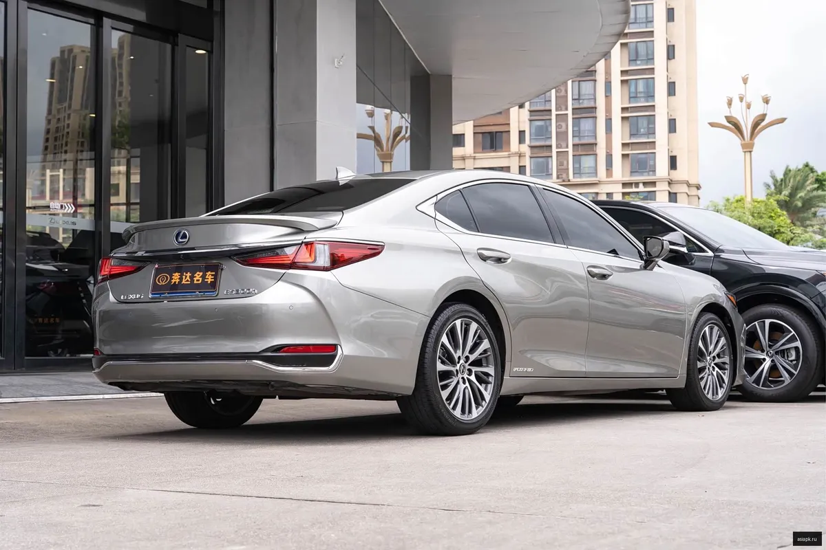 Lexus ES250 3