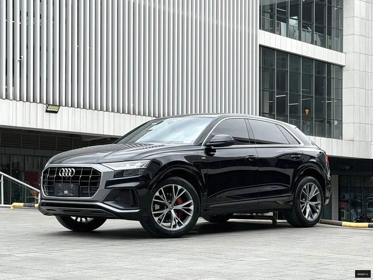 Audi Q8