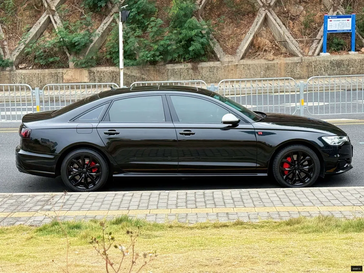 Audi A6 4