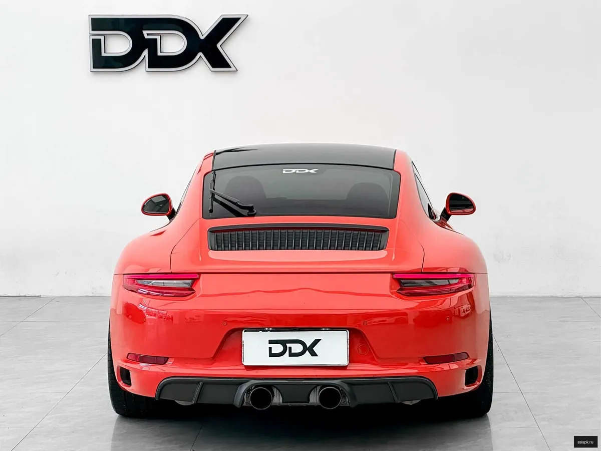 Porsche 911 4