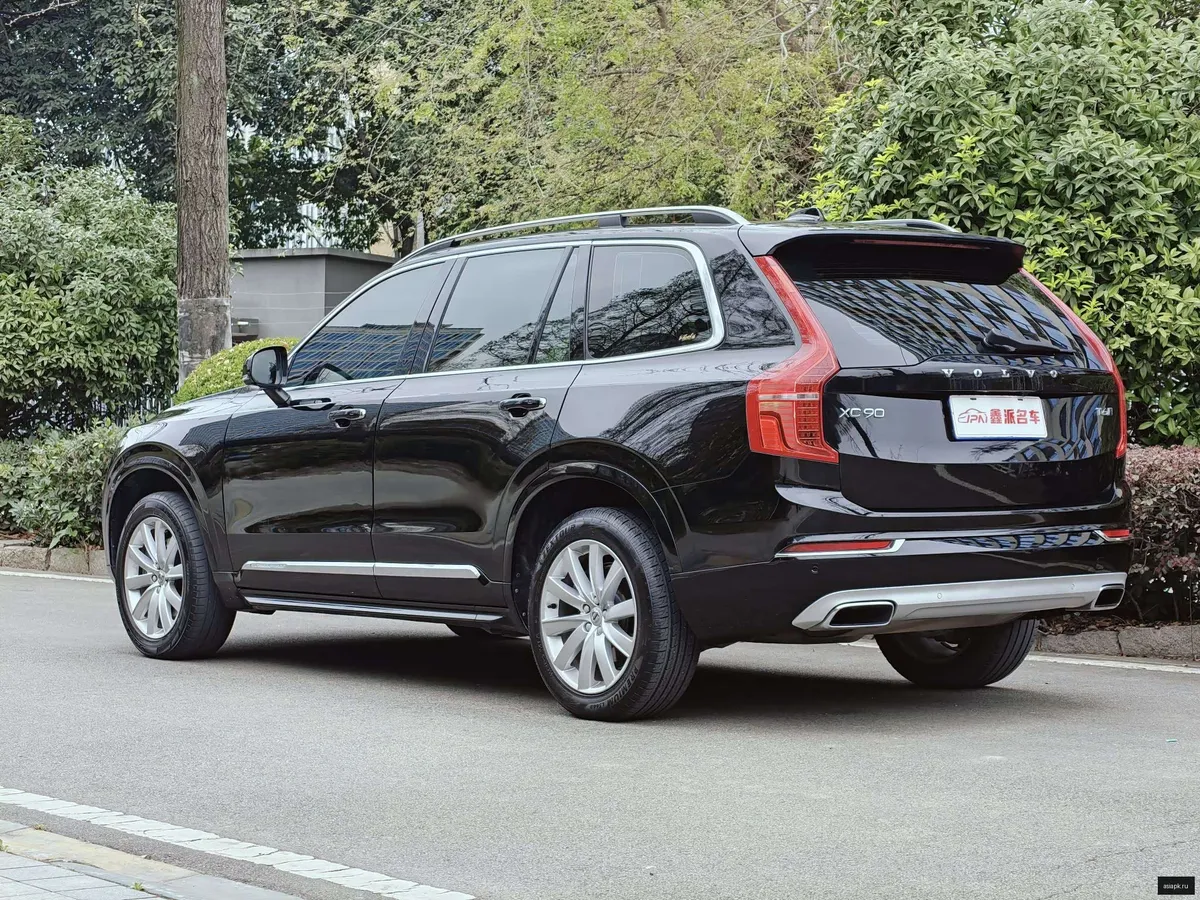 Volvo XC90 3