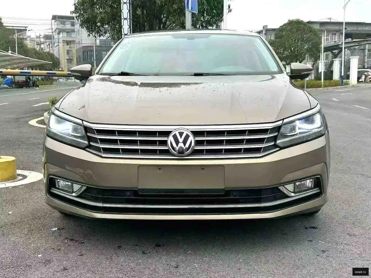 Volkswagen Passat 2