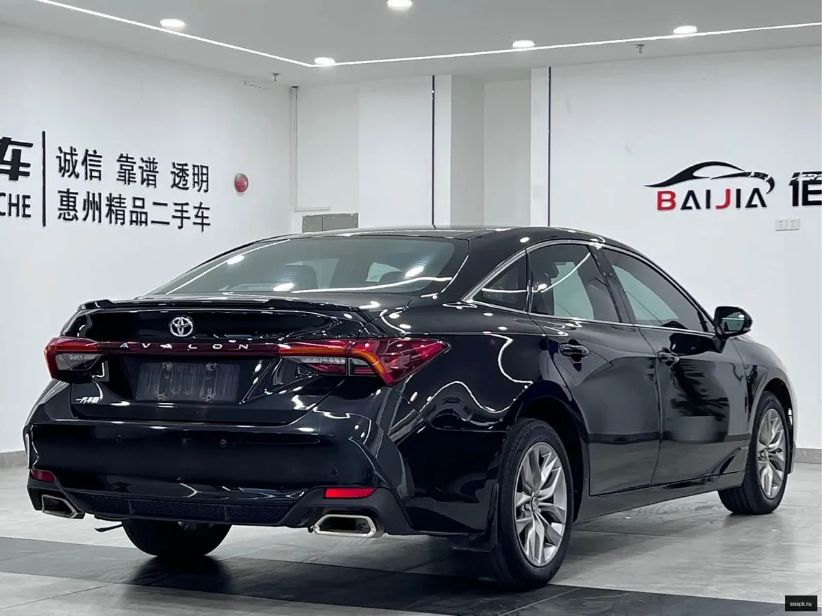 Toyota Avalon 5