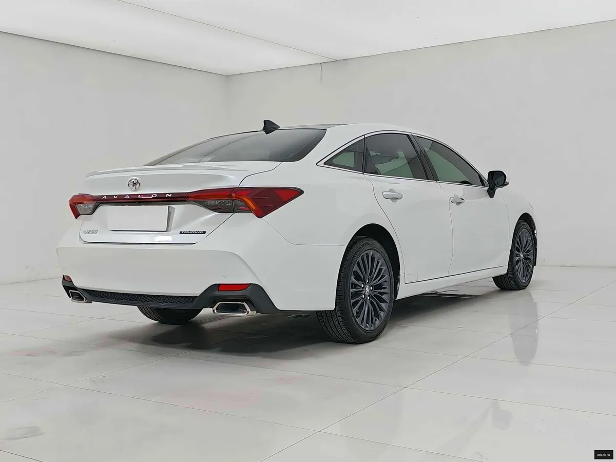 Toyota Avalon 6