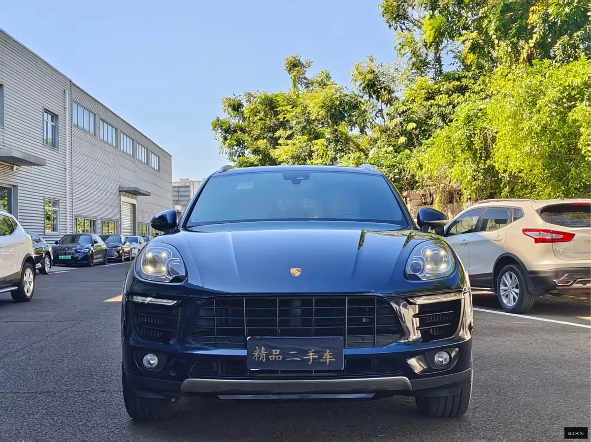 Porsche Macan 2
