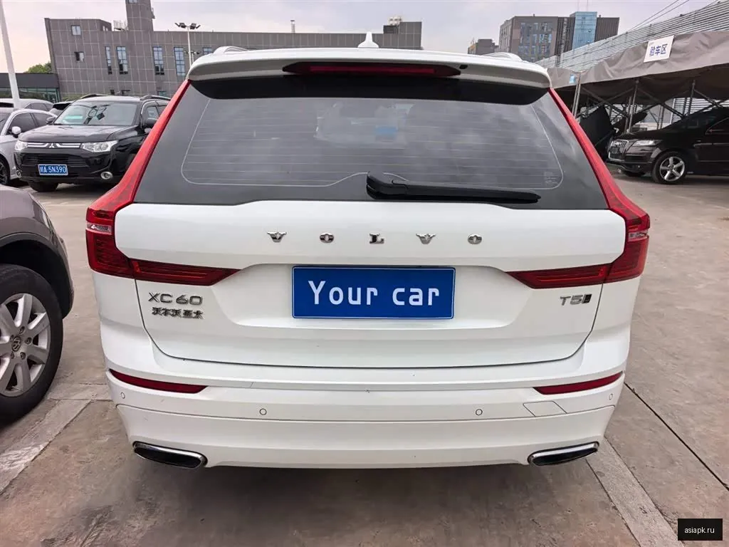 Volvo XC60 5