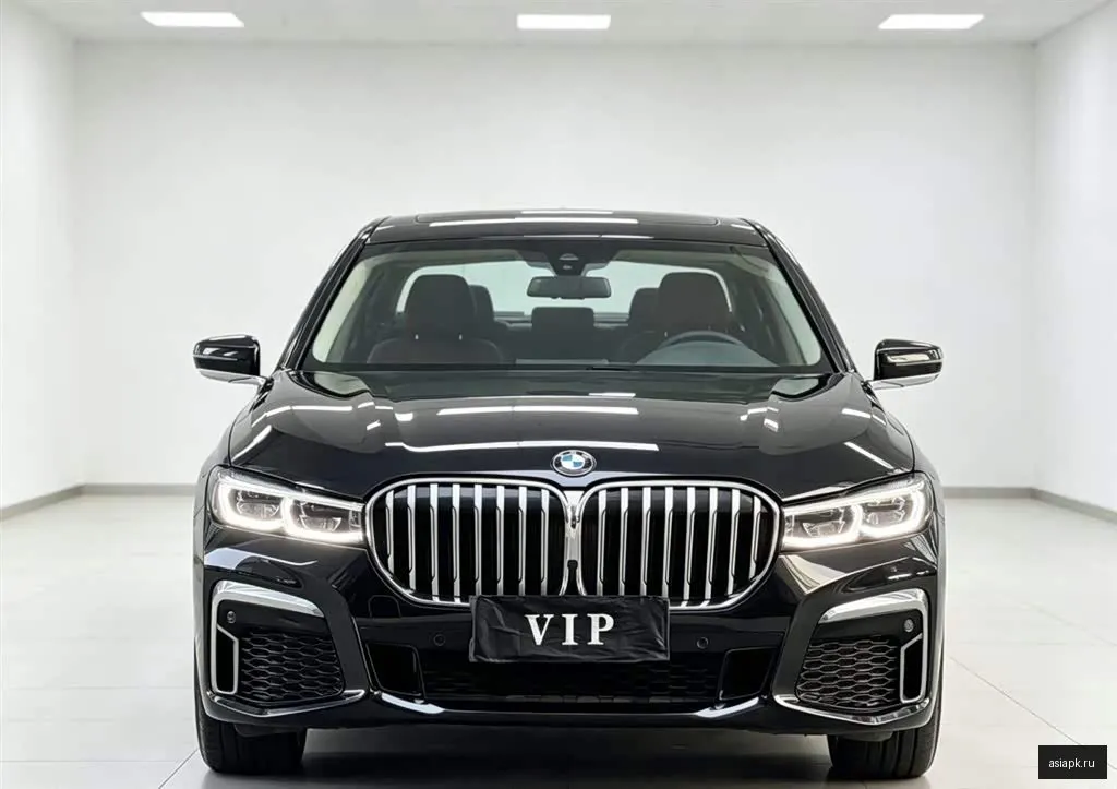 BMW 7-Series 2