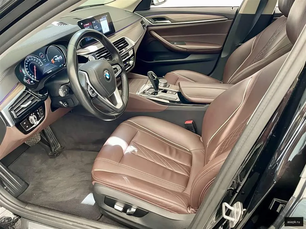 BMW 5-Series 6