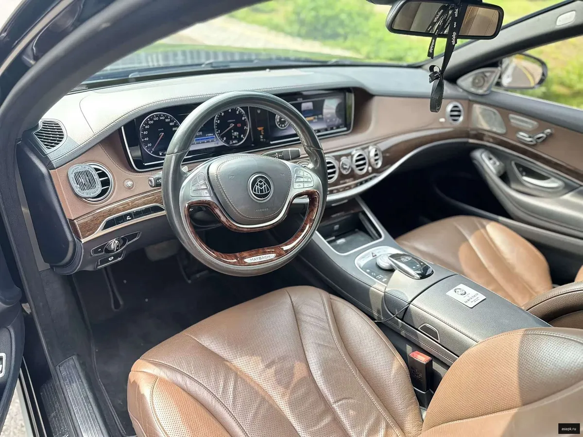 Mercedes-Benz S-Class 5