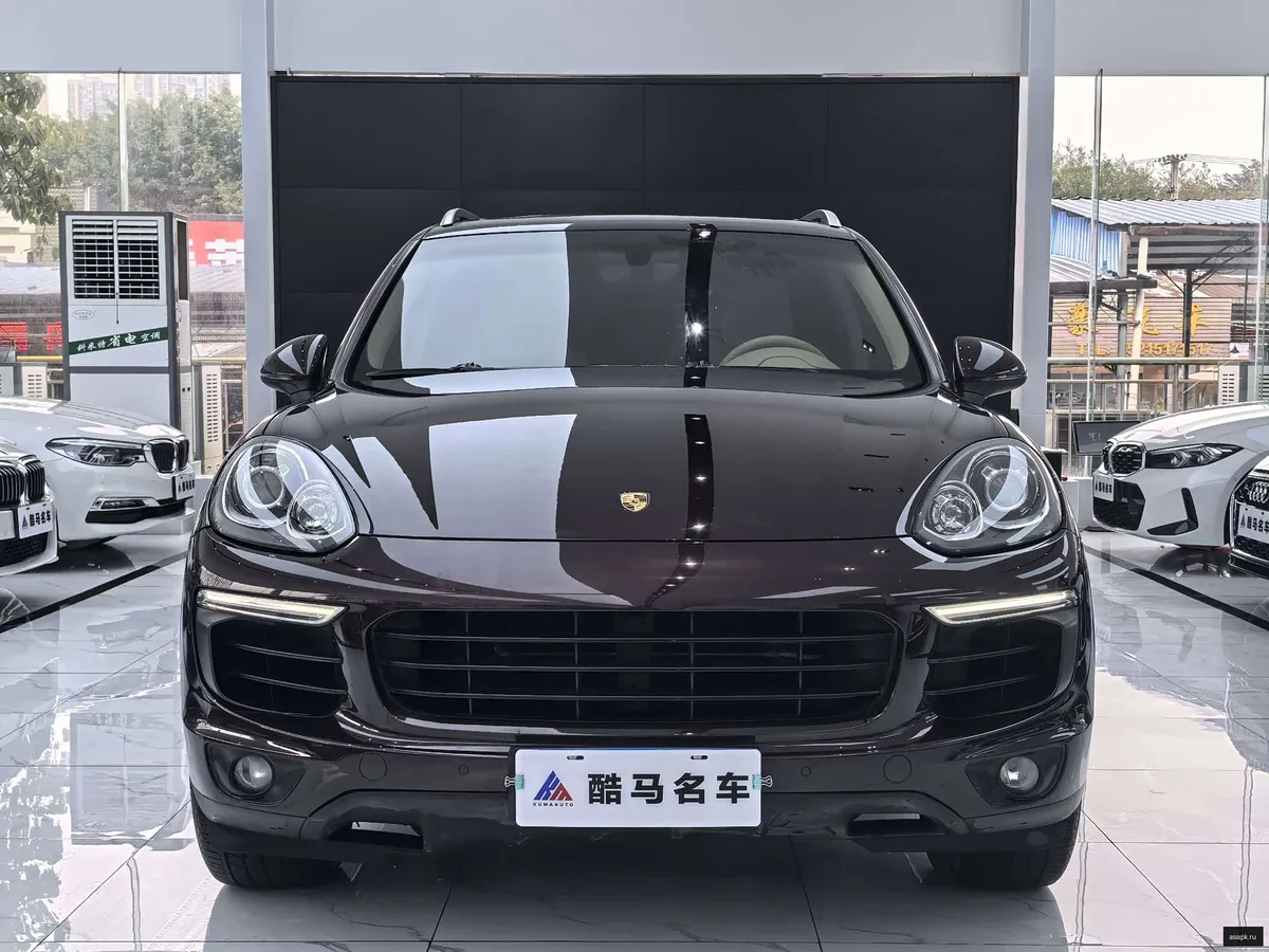 Porsche Cayenne 2