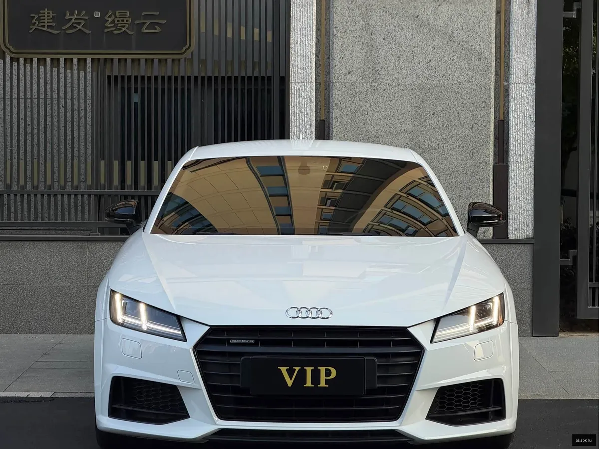Audi TT 2