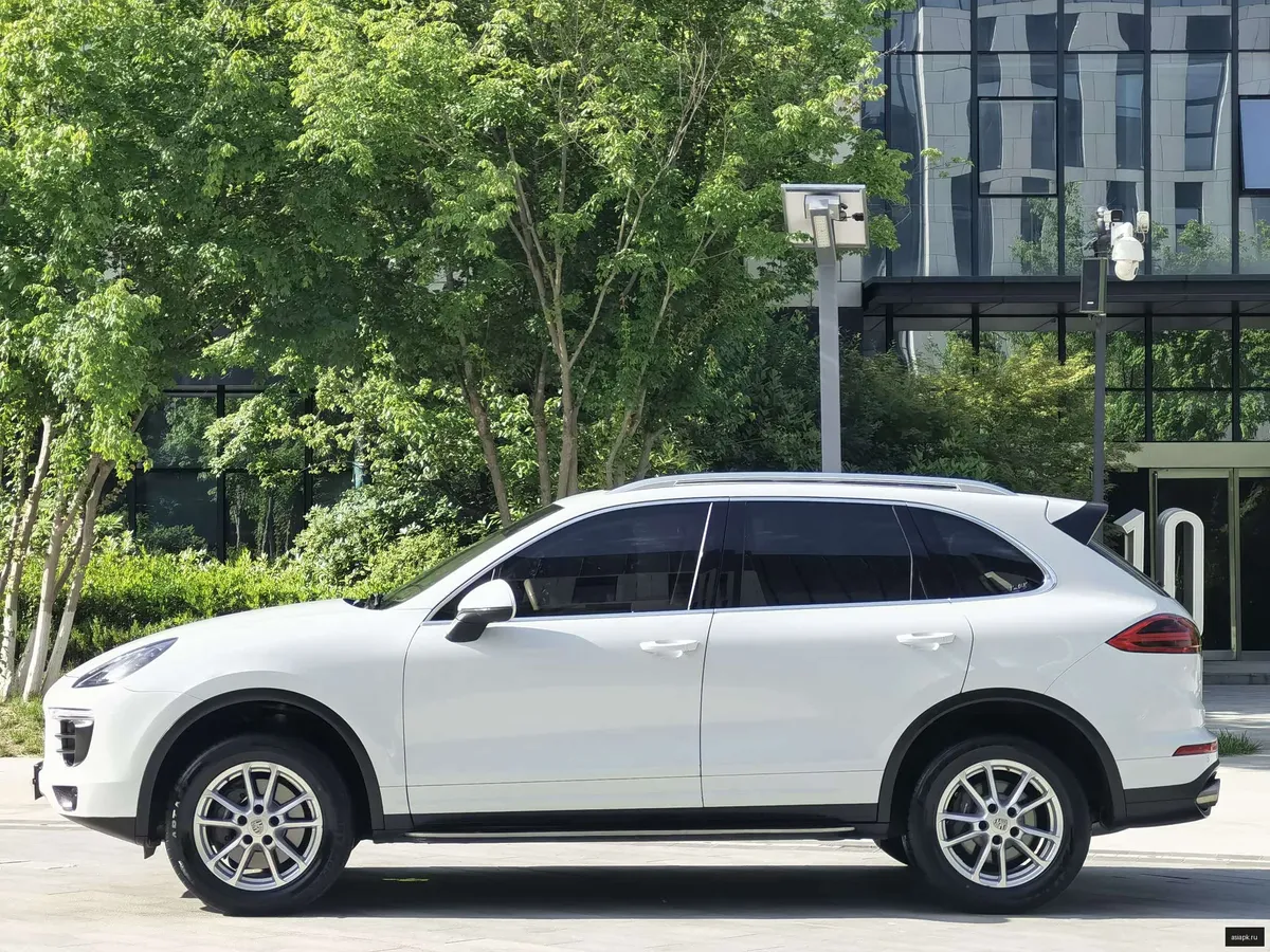 Porsche Cayenne 4